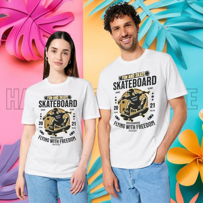 Skater mit Wunschname • Skateboard • Unisex Premium T-Shirt XS - 5XL aus Bio - Baumwolle für Damen & Herren • Exklusivdesign • personalisiert von HalloGeschenk.de